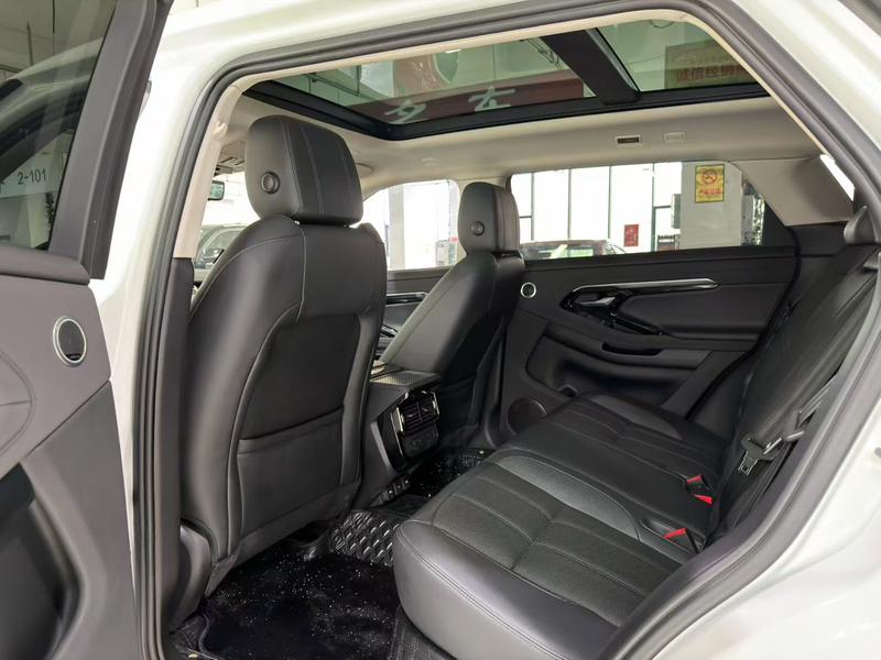 Land Rover Range Rover Evoque L, 2022 — фото 9 из 10