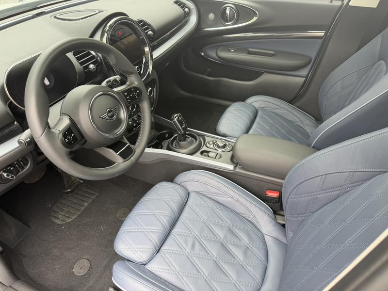 Mini Clubman, 2022 — фото 10 из 12