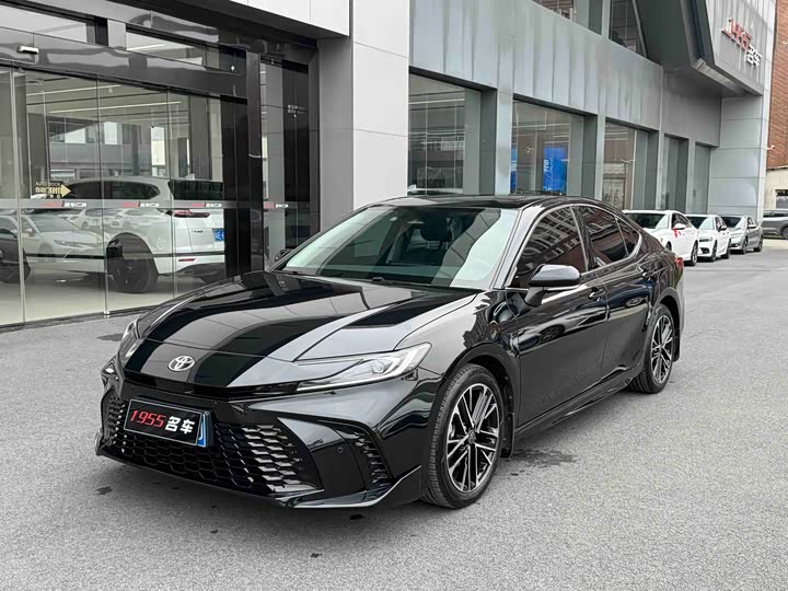Toyota Camry, 2025 — купить в Перми под ключ