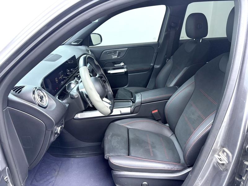Mercedes-Benz GLB-Class AMG, 2024 — фото 8 из 10