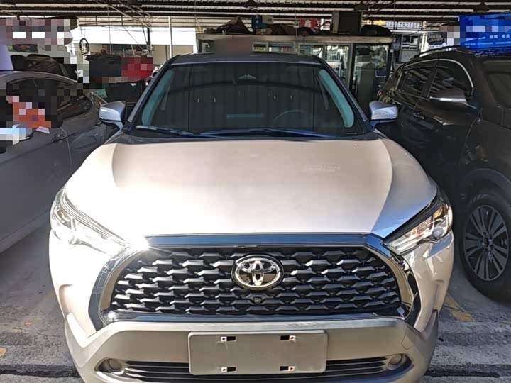 Toyota Corolla Cross, 2024 — фото 3 из 9