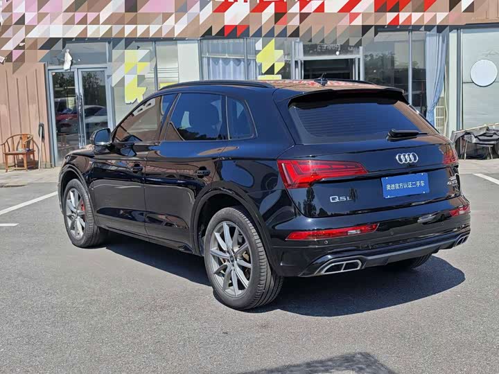 Audi Q5L, 2023 — фото 7 из 9