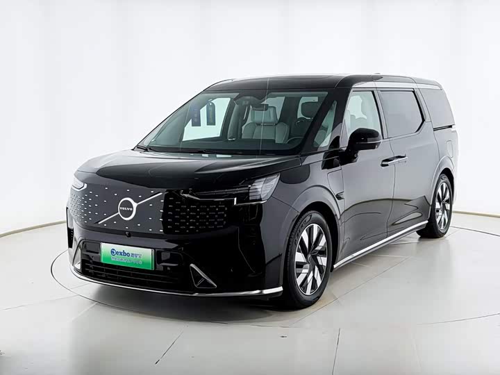 Volvo EM90, 2023 — купить в Иванове под ключ