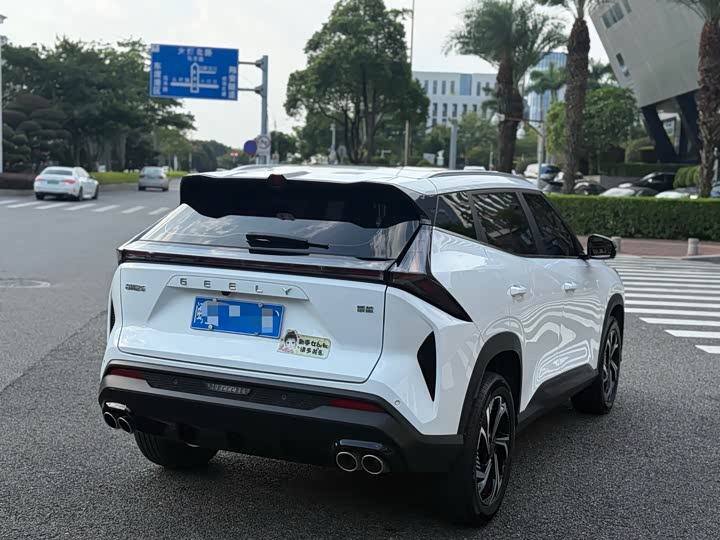 Geely Atlas, 2024 — фото 7 из 9
