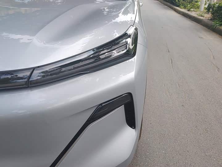 Geely Galaxy Starship 7, 2025 — фото 5 из 9