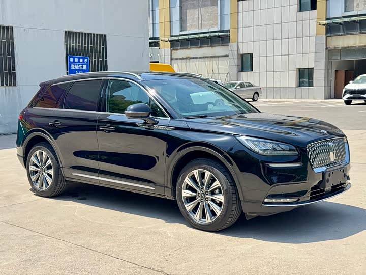 Lincoln Corsair, 2021 — купить в Брянске под ключ