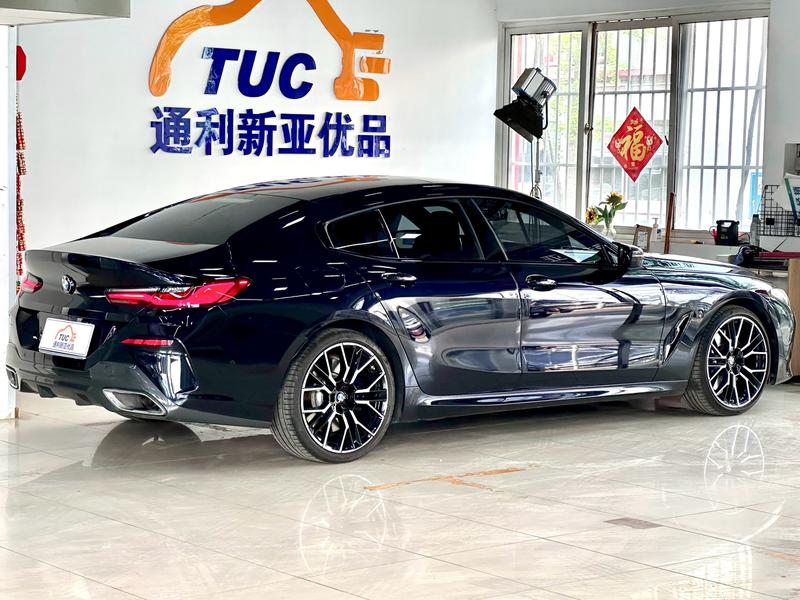 BMW 8 Series, 2023 — фото 4 из 12