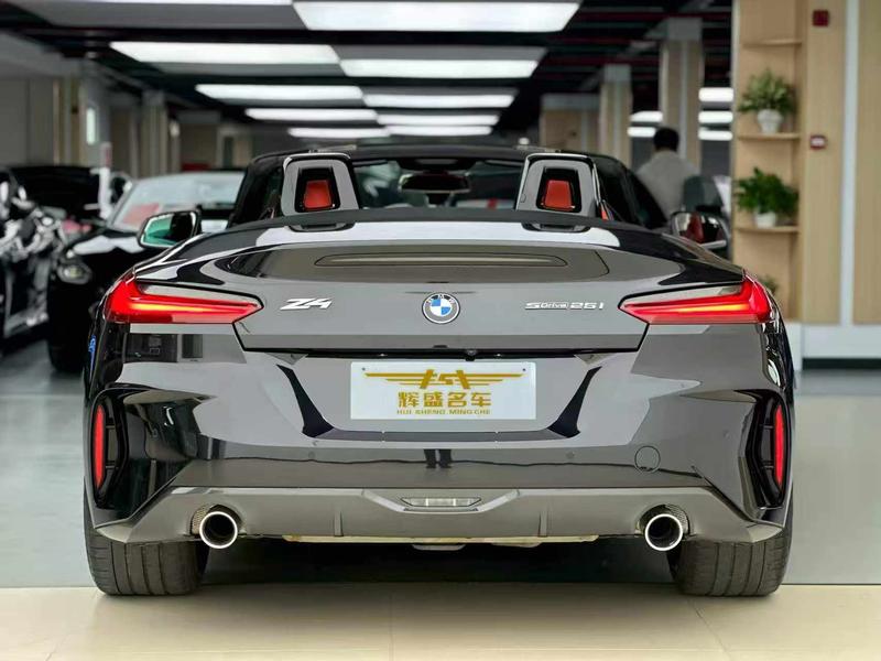 BMW Z4, 2023 — фото 4 из 9