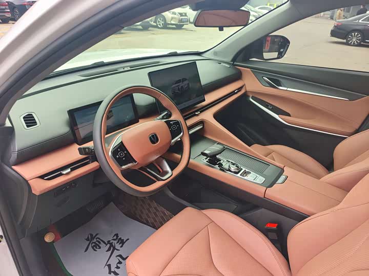 Changan CS75 Plus, 2025 — фото 7 из 9
