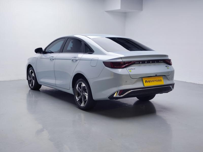 Geely Emgrand L Hi·P Hybrid, 2022 — фото 5 из 12