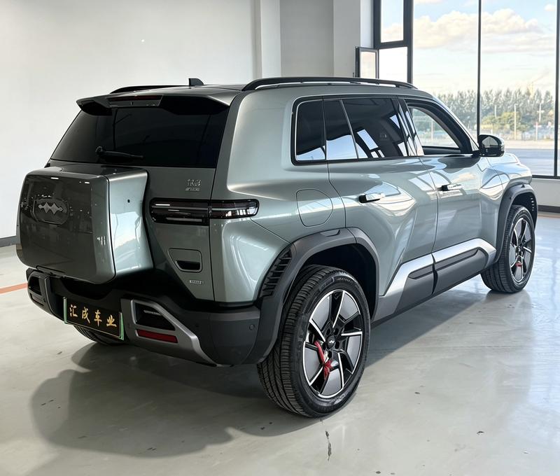 BYD FangChengBao Titanium 3 (Tai 3), 2025 — фото 6 из 11