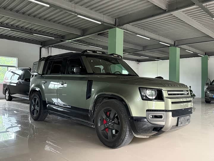 Land Rover Defender, 2023 — фото 3 из 9
