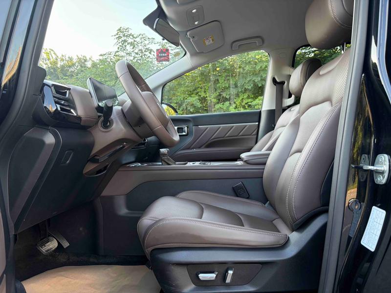 Wuling Starlight 730, 2025 — фото 9 из 11