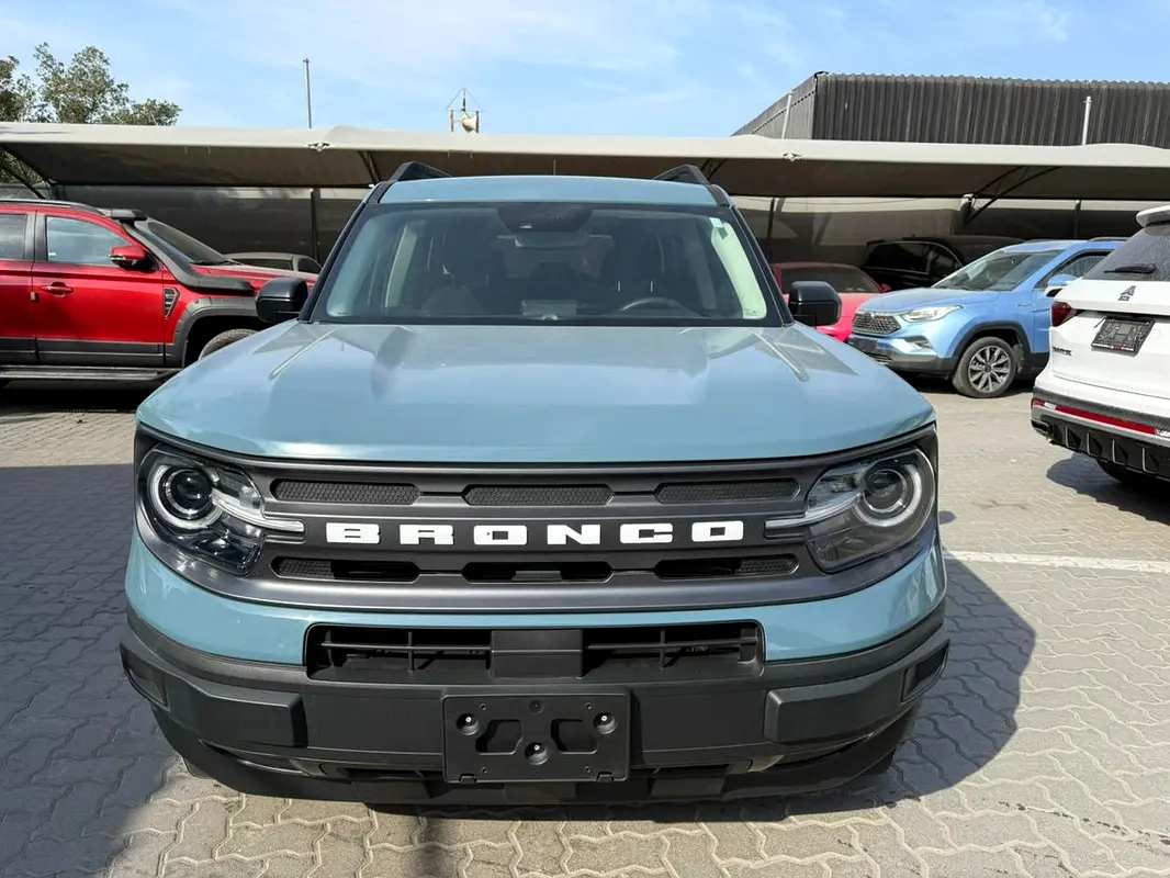 Ford Bronco, 2023 — фото 7 из 10