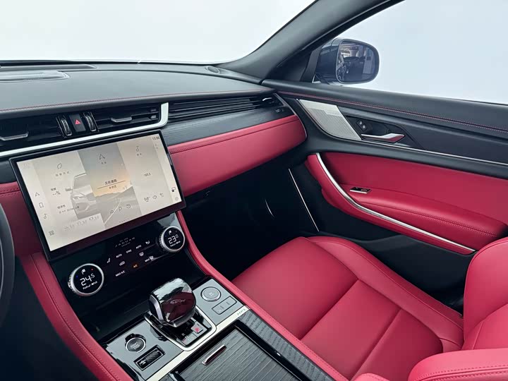 Jaguar XF L, 2023 — фото 6 из 9