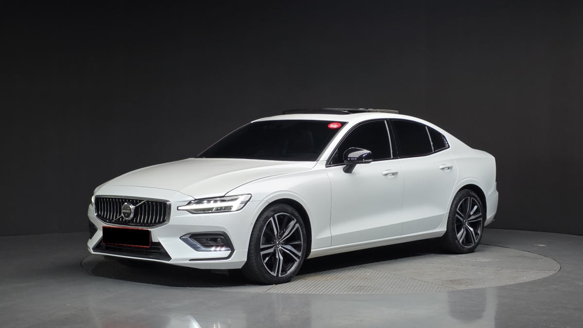 Volvo S60, 2021 — купить в Владимире под ключ