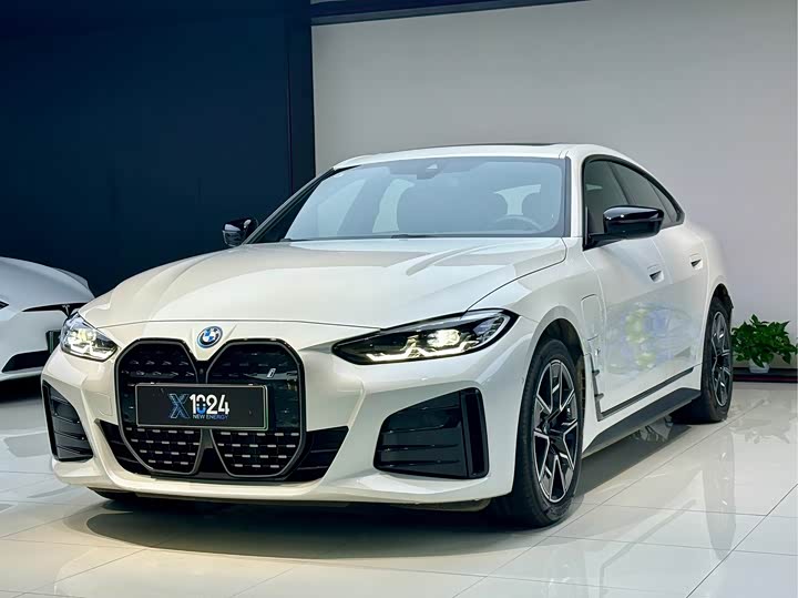 BMW i4, 2026 — купить в Санкт-Петербурге под ключ