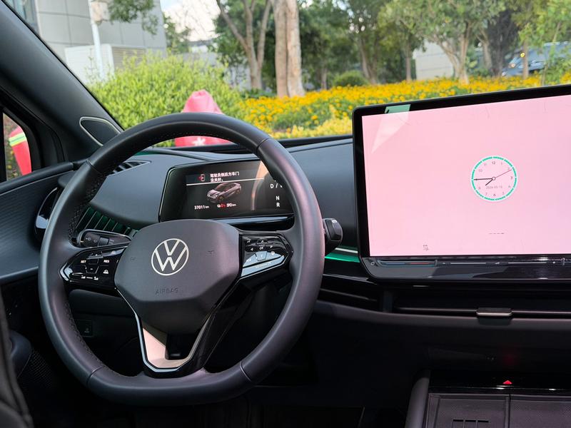 Volkswagen ID.Unyx 06, 2025 — фото 9 из 12