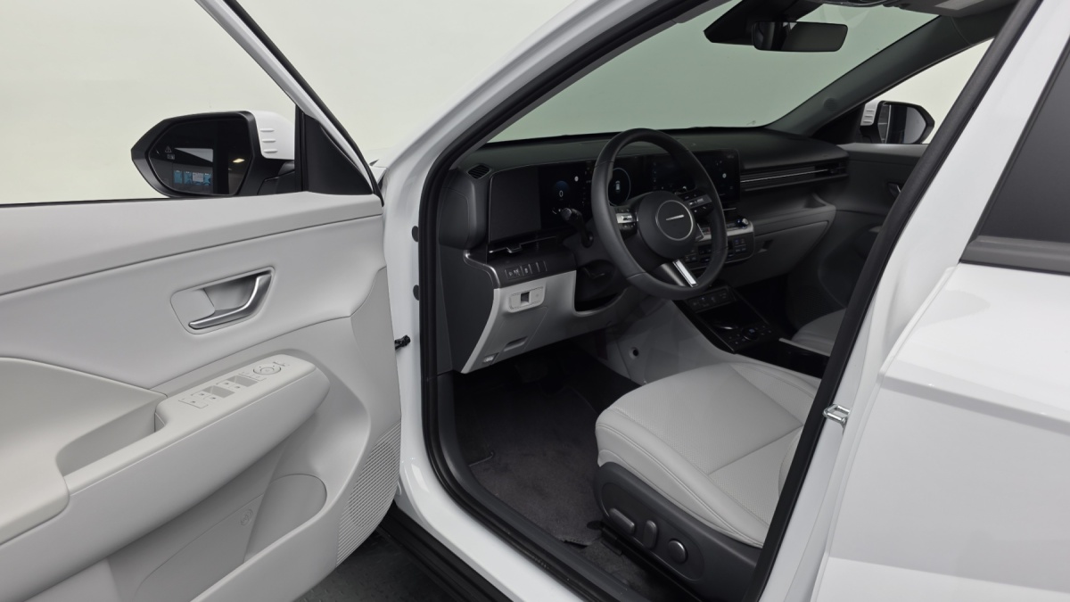 Hyundai Kona, 2025 — фото 10 из 12
