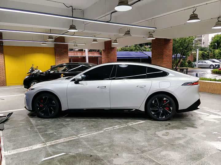 Dongfeng Yipai eπ 007, 2024 — фото 2 из 9