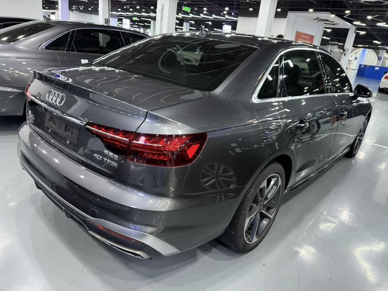 Audi A4L, 2022 — фото 6 из 12