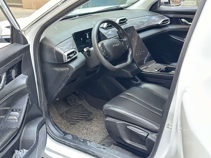 Dongfeng Aeolus Sky EV01, 2024 — фото 5 из 9