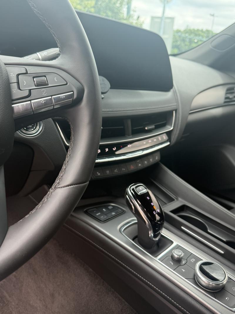 Cadillac CT5, 2024 — фото 9 из 11