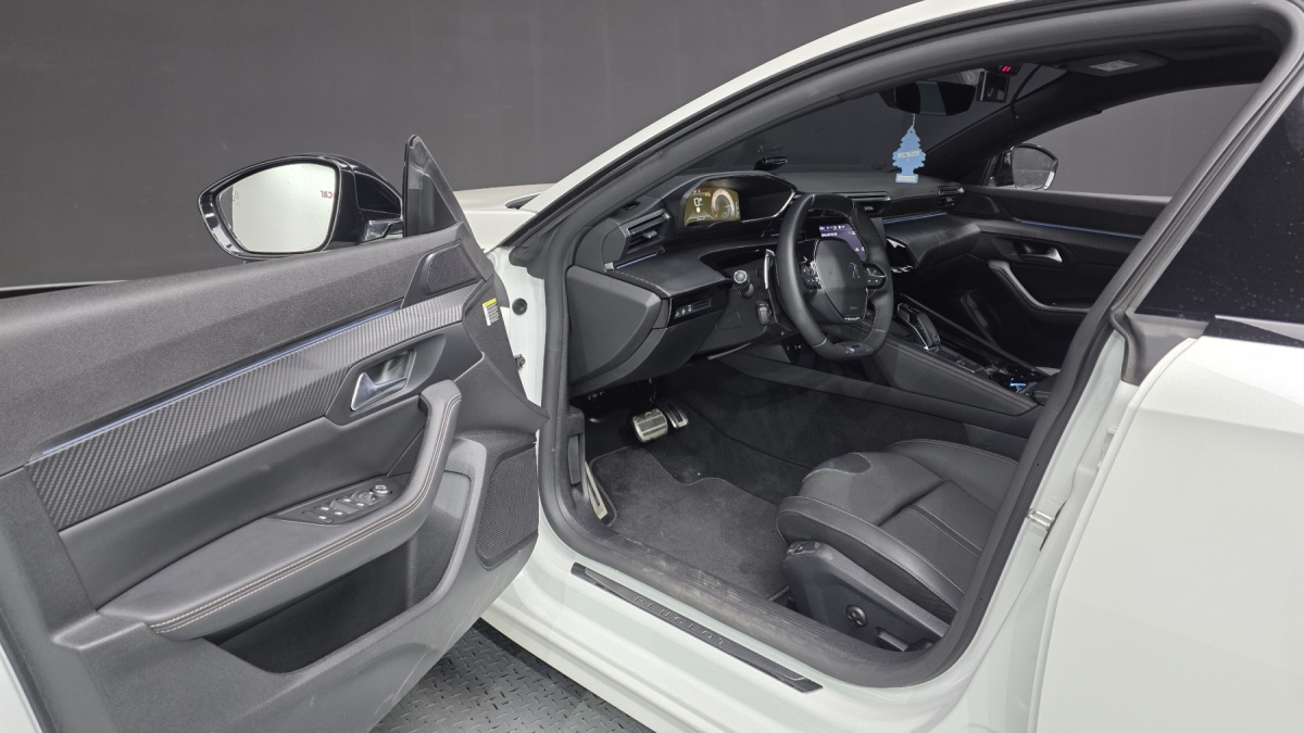Peugeot 508, 2022 — фото 10 из 12