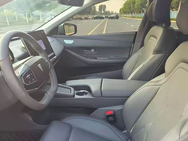 Changan Deepal SL03, 2023 — фото 4 из 9