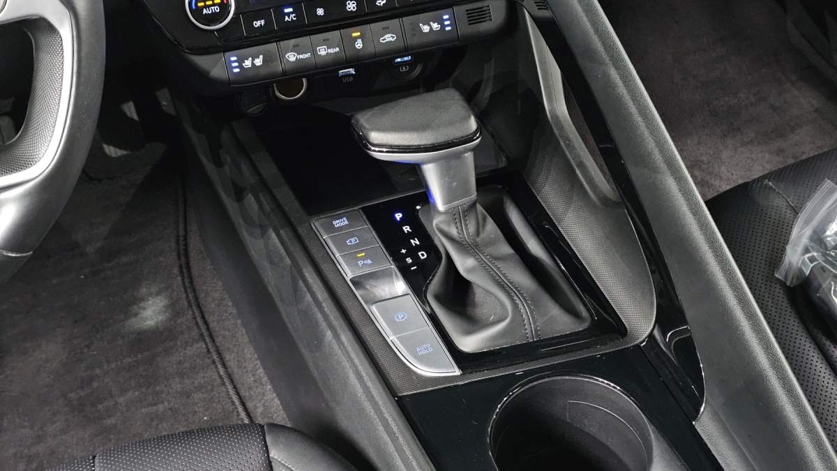 Hyundai Avante, 2022 — фото 9 из 12