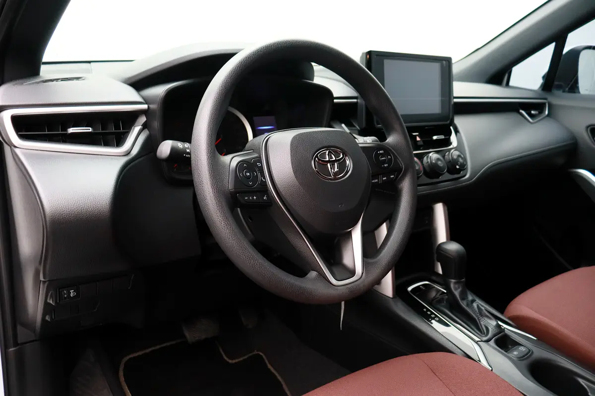 Toyota Corolla Cross, 2025 — фото 4 из 10