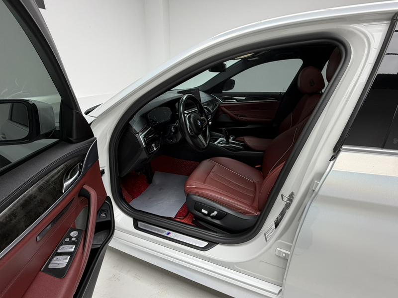 BMW 5 Series, 2021 — фото 11 из 12