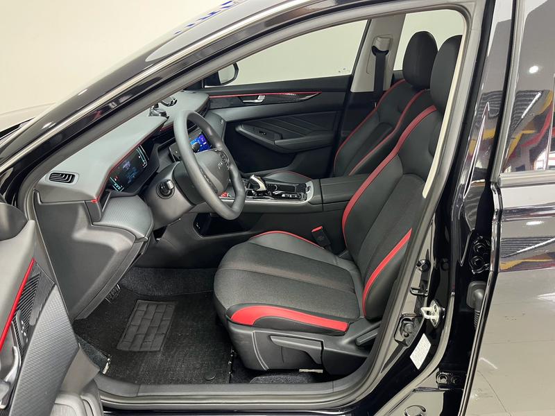 Dongfeng Aeolus Yixuan Max, 2024 — фото 10 из 12