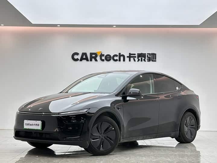 Tesla Model Y, 2025 — купить в Смоленске под ключ