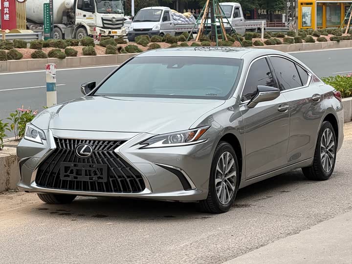 Lexus ES, 2023 — купить в Белгороде под ключ