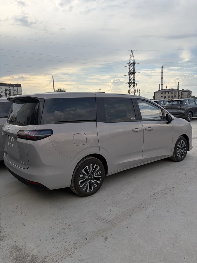 Wuling Starlight, 2026 — фото 5 из 11