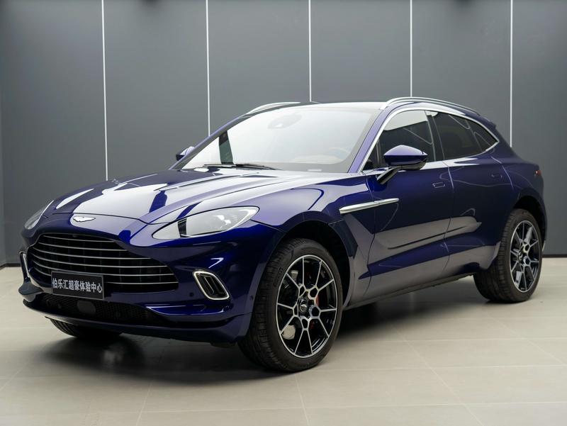 Aston Martin DBX, 2022 — купить в Тамбове под ключ