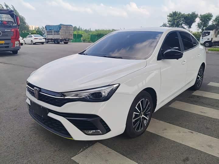 Roewe i5, 2023 — купить в Курске под ключ
