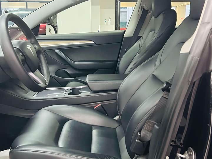 Tesla Model 3, 2022 — фото 6 из 9