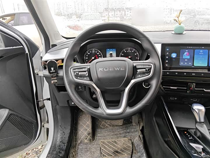 Roewe i5, 2022 — фото 3 из 9