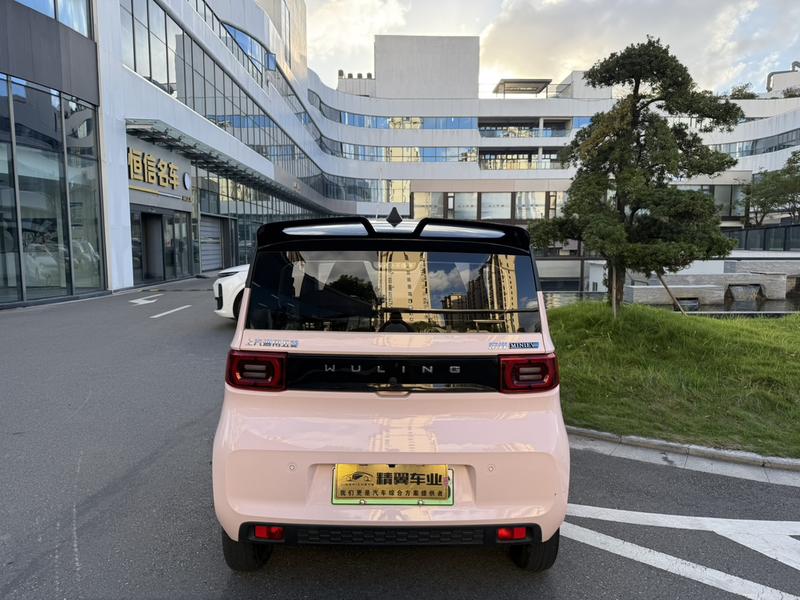 Wuling Mini EV, 2023 — фото 4 из 11