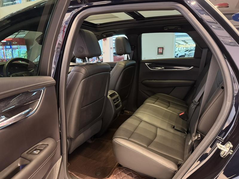 Cadillac XT5, 2022 — фото 9 из 12