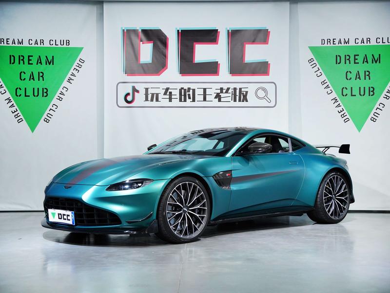 Aston Martin V8 Vantage, 2022 — купить в Санкт-Петербурге под ключ