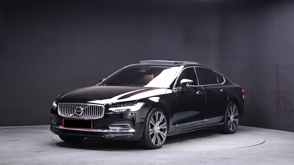 Volvo S90, 2022 — купить в Ярославле под ключ