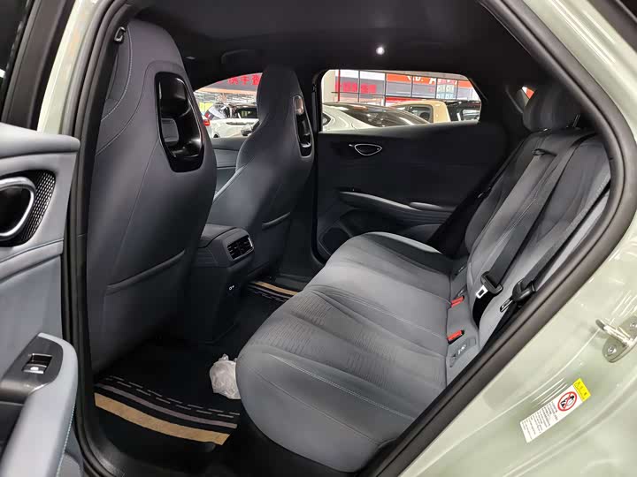 BYD Seal 06 GT, 2025 — фото 8 из 9