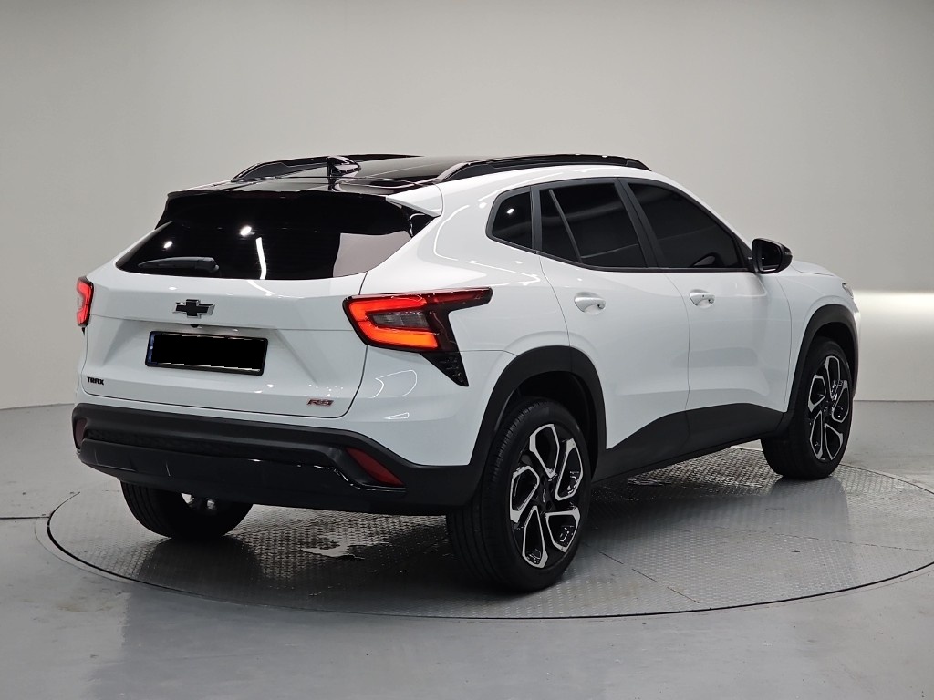 Chevrolet Trax, 2023 — фото 2 из 12