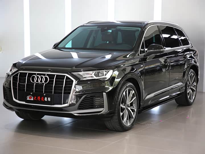 Audi Q7, 2022 — купить в Брянске под ключ