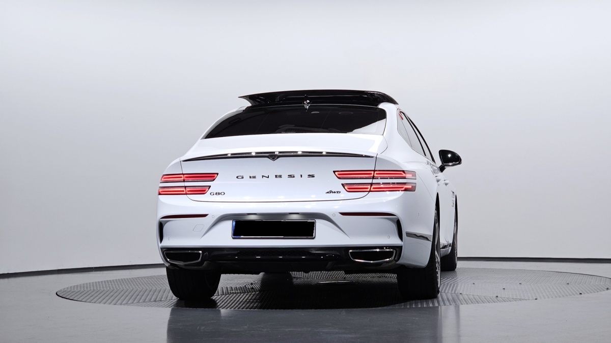 Genesis G80, 2023 — фото 4 из 12