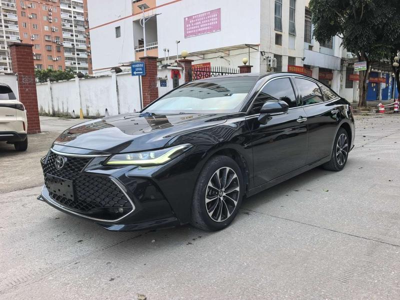 Toyota Avalon, 2023 — купить в Саратове под ключ