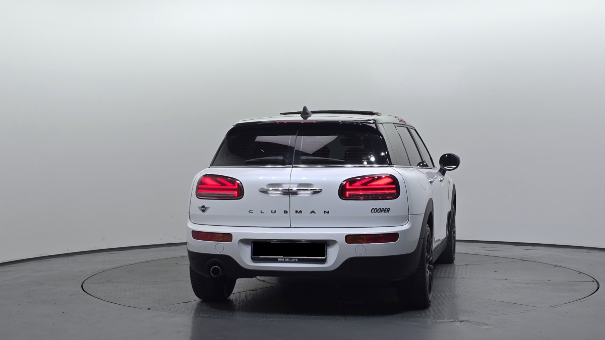 Mini Clubman, 2023 — фото 4 из 12